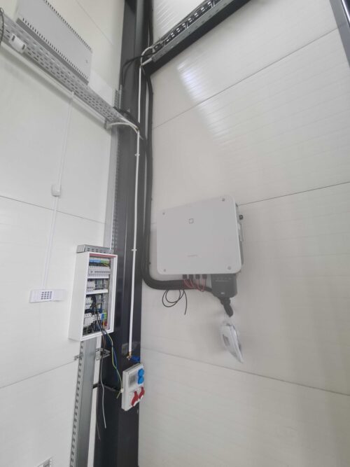 Saulės energijos keitiklis invertorius Sungrow SG33CX (3 fazės, 33kW, IP66) - Image 4